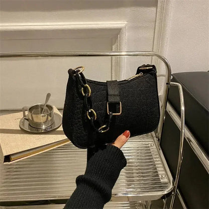 Populær retro mild temperament liten firkantet bag 2024 høst skulder håndholdt mote casual yankee underarm liten firkantet bag